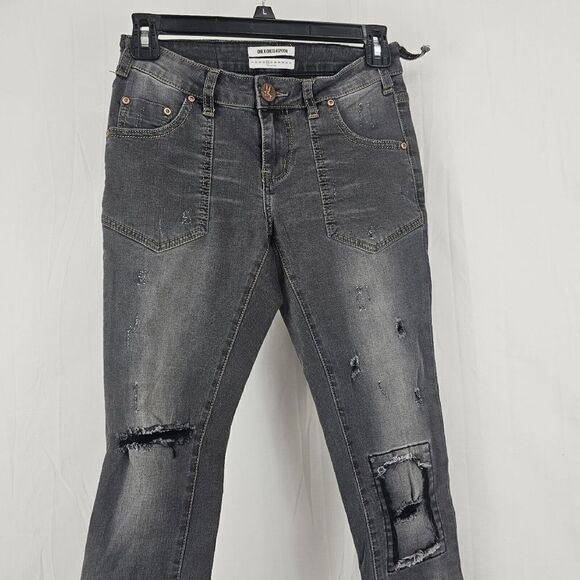 One By One Teaspoon II Freebird Low Waist Short Rise Fitted Leg Size 26 Patched - Picture 3 of 8